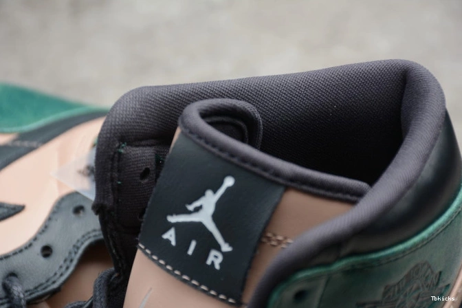 Reps TBK Retro AH7389-203 Bio Green Anthracite 1 High Mystic Jordan Air Beige 0826
